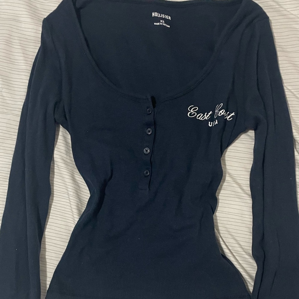 ON HOLD DO NOT BUY - Hollister Dark Blue Long Sleeve Tee
